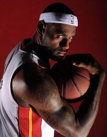 迪卡尼奥：埃因霍温本可以进尤文五六个，他们理应晋级下一轮