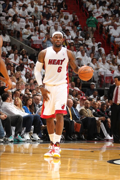 携GAI冲上热搜，明星也在用的顺网雲这次是火出圈了