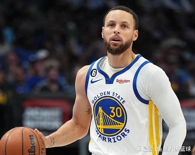 首并实现