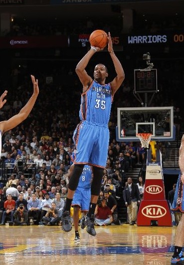 英超战报：曼城2-1战胜切尔西,