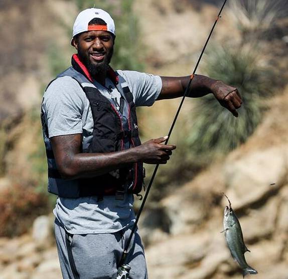 野茂英雄在赴美前夕，通过特约合同的方式避开日职禁令，开启留美之路