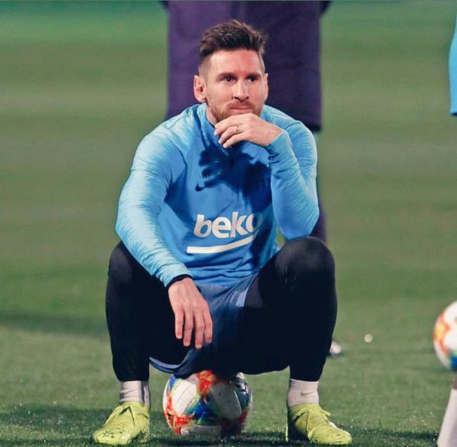 葡萄牙U17夺冠，奎罗斯社媒发贺电：我无比自豪