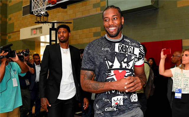 B1ad3面临抉择：NAVI是否需要s1mple回归以重返顶级战队行列？